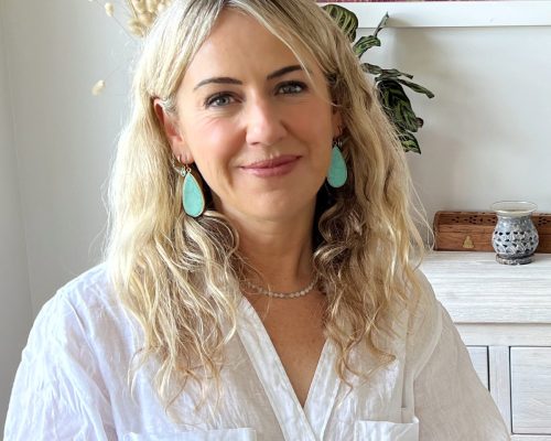 Kasey Lancaster Essential Wellbeing Menoapause Health Coach & Herbalist Meno Central