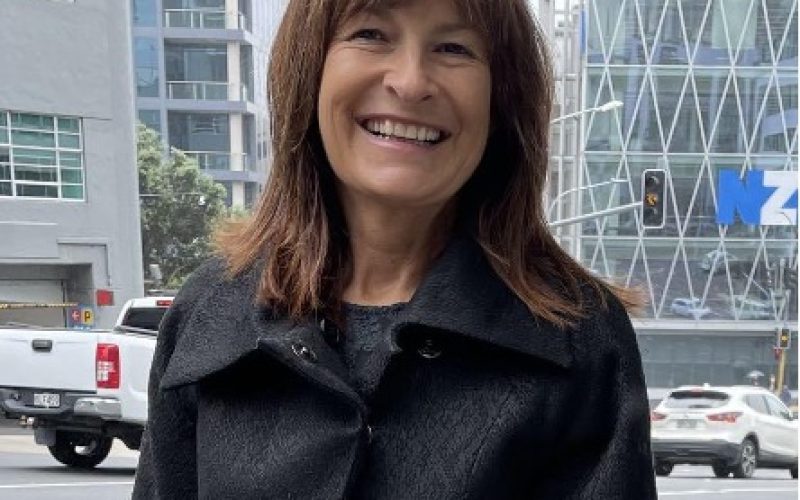 audrey-mccosh-menopause-coach- weight-loss-menocentral NZ